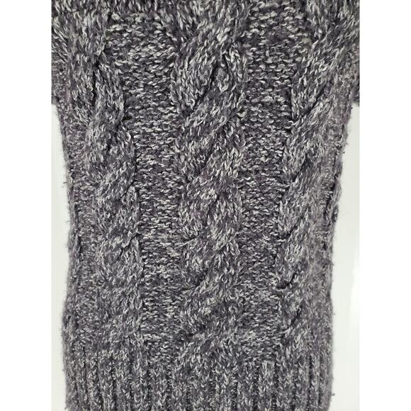 LUX Women's Gray & White Patterned Short Sleeve Collared Sweater Sz XS - Picture 5 of 10